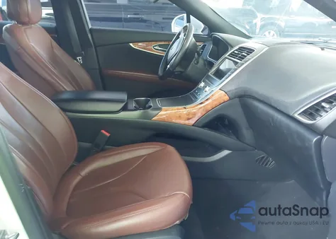 2020 Lincoln Nautilus Reserve from USA, damaged, VIN 2LMPJ6K93LBL30910